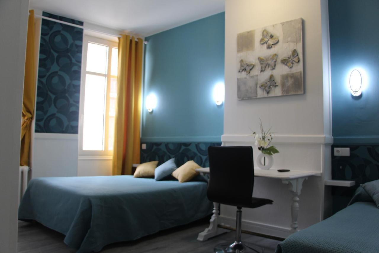 Hotel Au Chapon Fin Poitiers Exterior photo