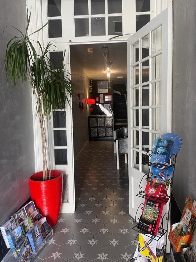 Hotel Au Chapon Fin Poitiers Exterior photo